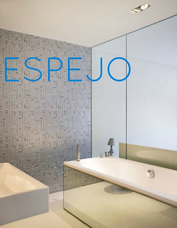 bañera de espejo