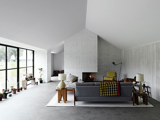 79 ideas family-room-with-fireplace