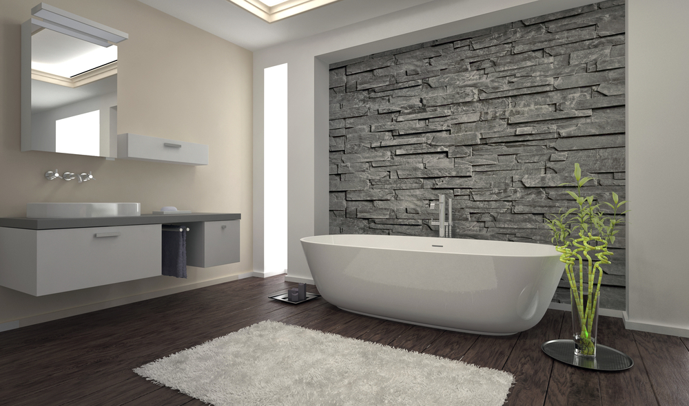 Baño minimalista con revestimiento de piedra. Fotos para que te