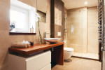 Baño pequeño moderno