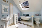 Baño vintage en buhardilla