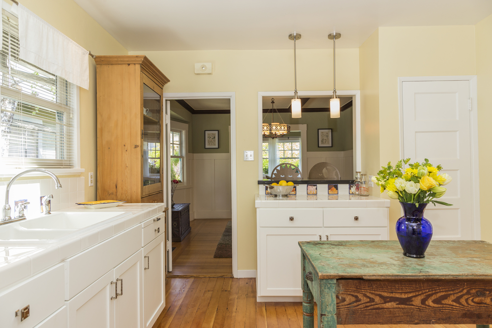 Cocina vintage con mezcla de maderas. Fotos para que te inspires