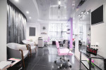 Peluquería exótica con tonos rosa