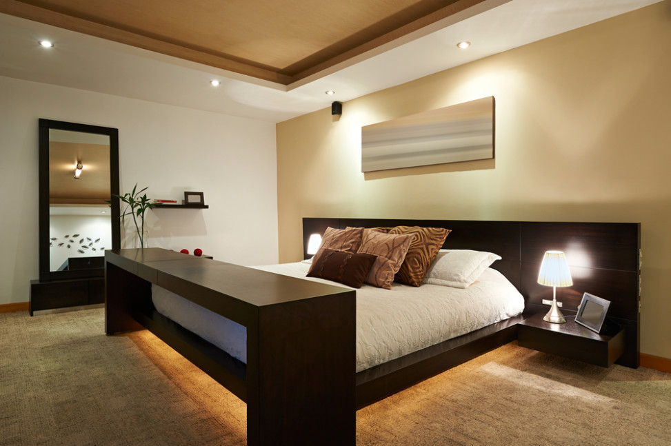 Dormitorio moderno con suelo de moqueta. Fotos para que te inspires