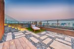 Terraza de estilo asiático en la ciudad